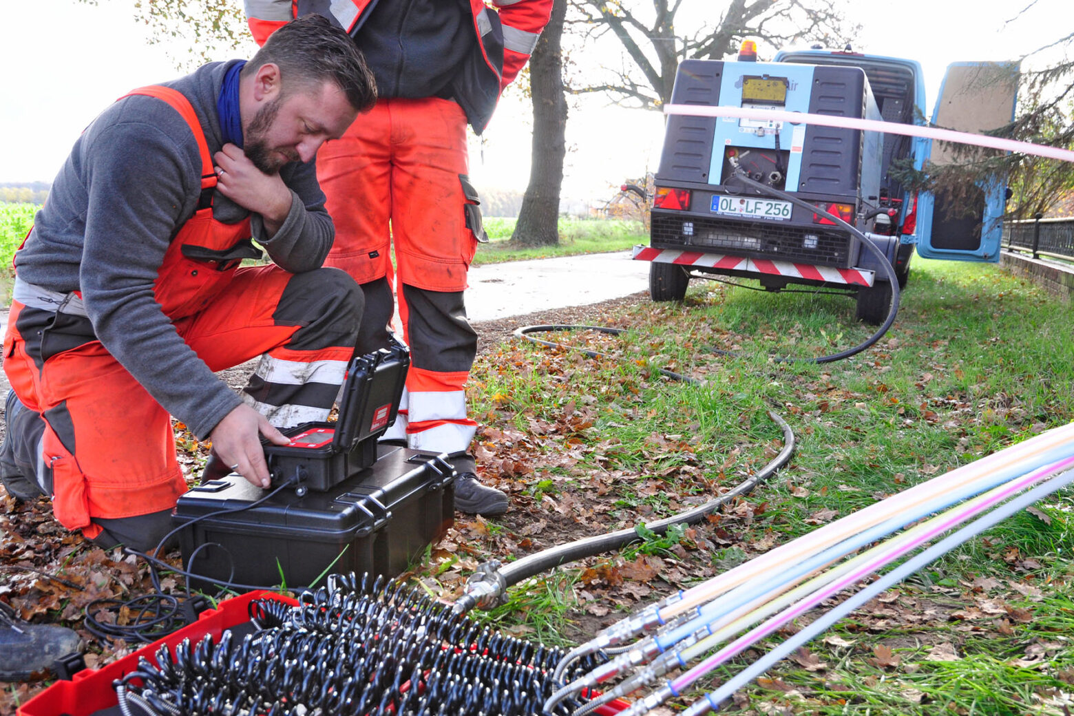 Pressure test ZTV TK 6120 with smart memo on construction site with speedpipe